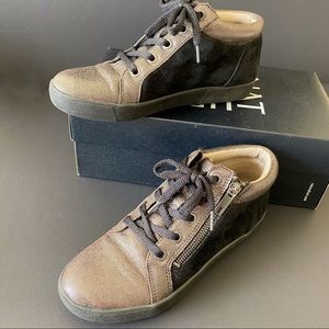 Naturalizer Motley Pewter Black Suede Shoes 7M